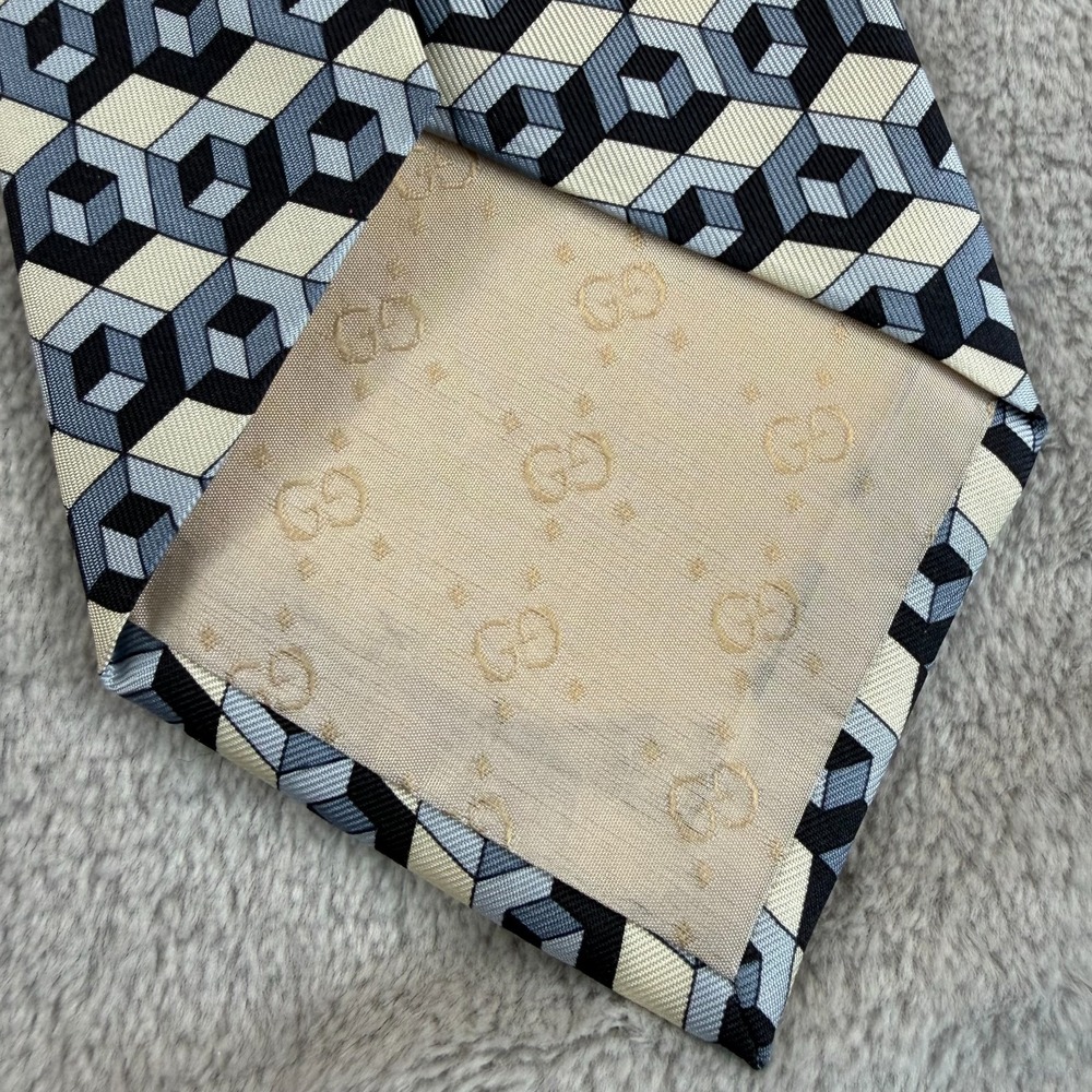 Vintage Gucci Silk‎ Tie Hexagon Geometric Made in Italy Monogram Designer NWOT - Picture 6 of 8